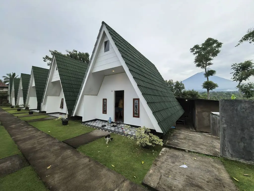 Yanto Cottages 2
